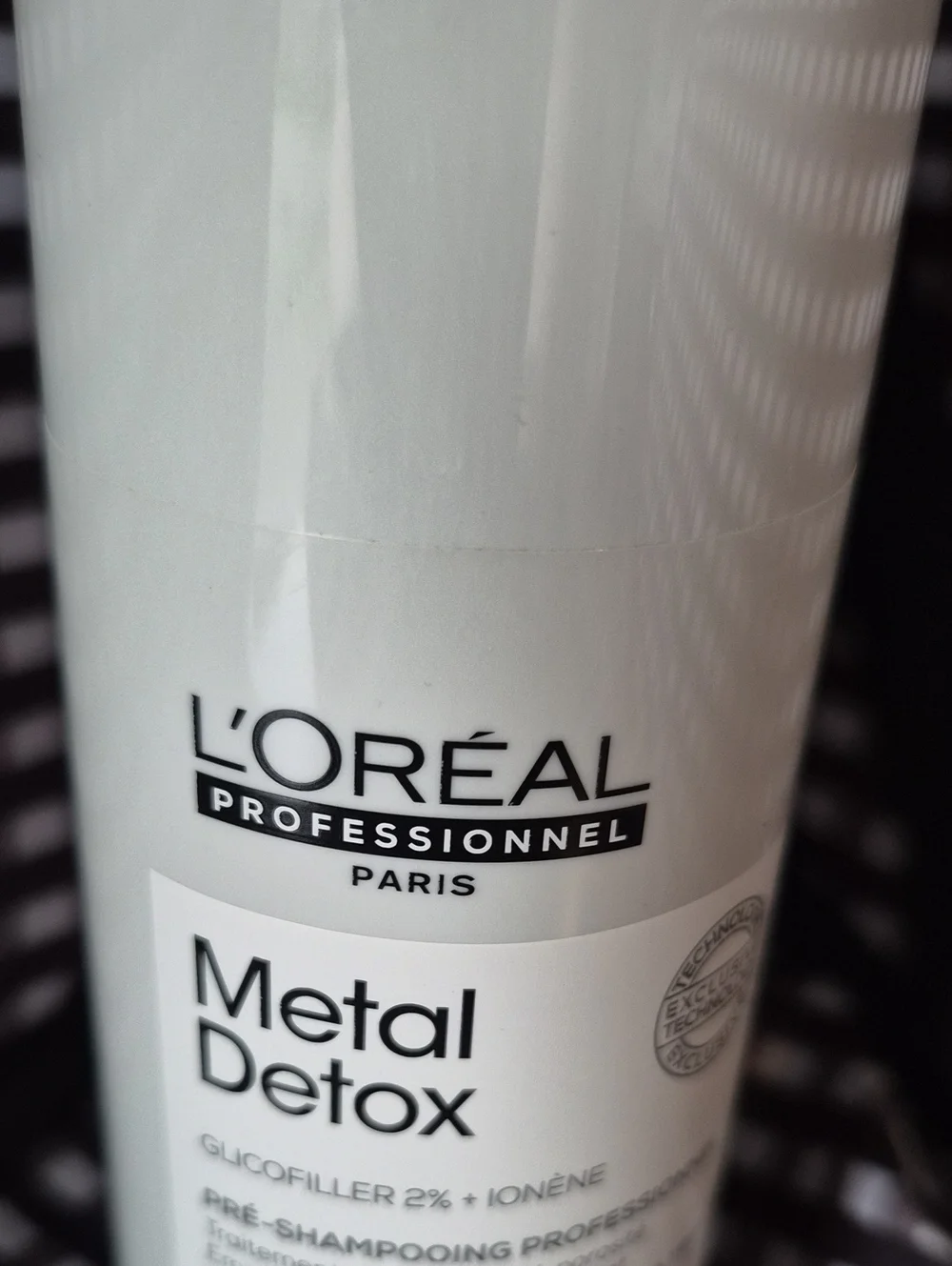L'Oréal Professionnel Serie Expert Metal Detox Pre-Shampoo Treatment, an 8.4 fl
